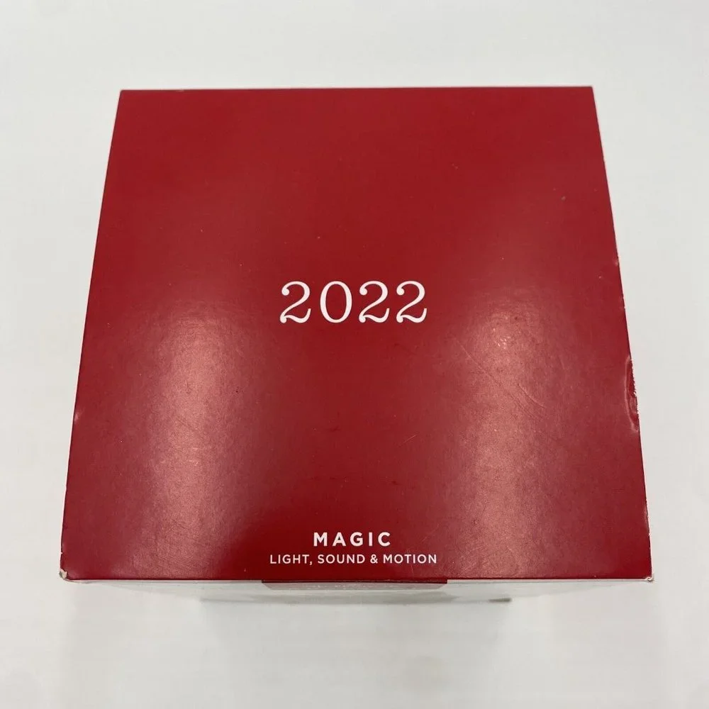 2022 HALLMARK SANTA'S WORKSHOP WONDERS MAGIC LIGHT SOUND & MOTION Ornament - Picture 4 of 16